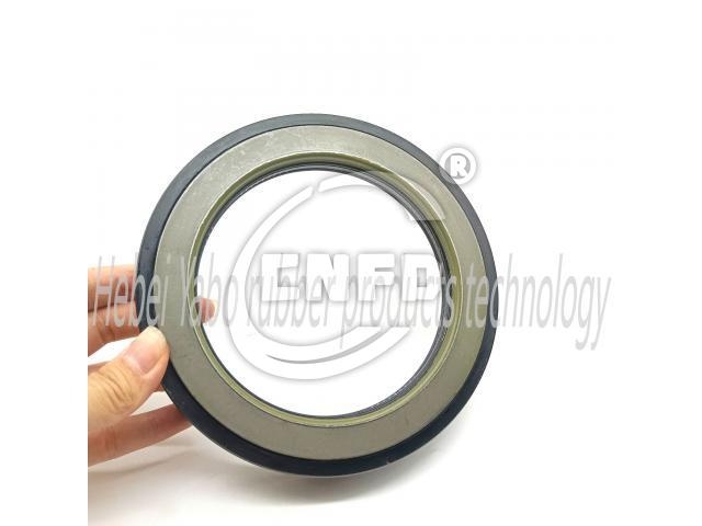 Oil seal:370065A